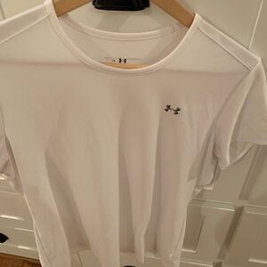 Under Armour tee 